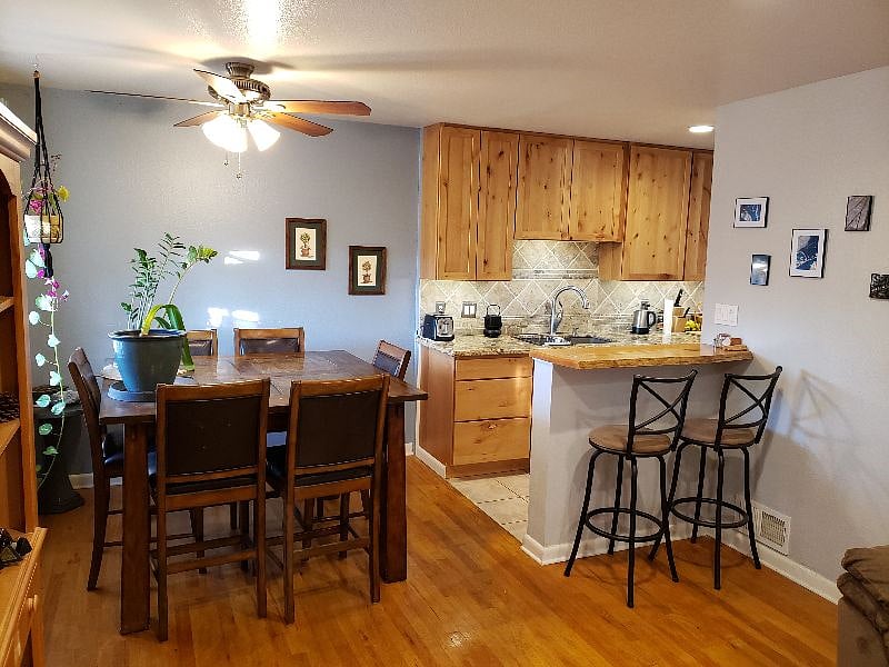 Furnished Finder property 422086_1 photo 2