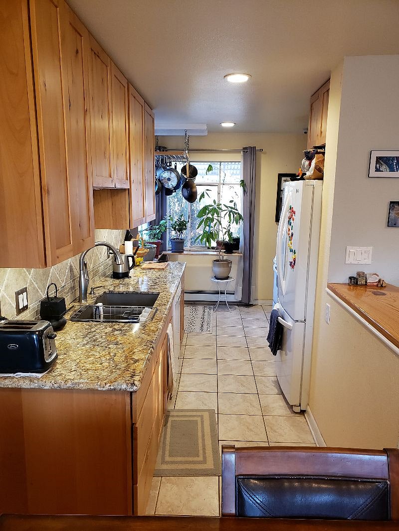 Furnished Finder property 422086_1 photo 6