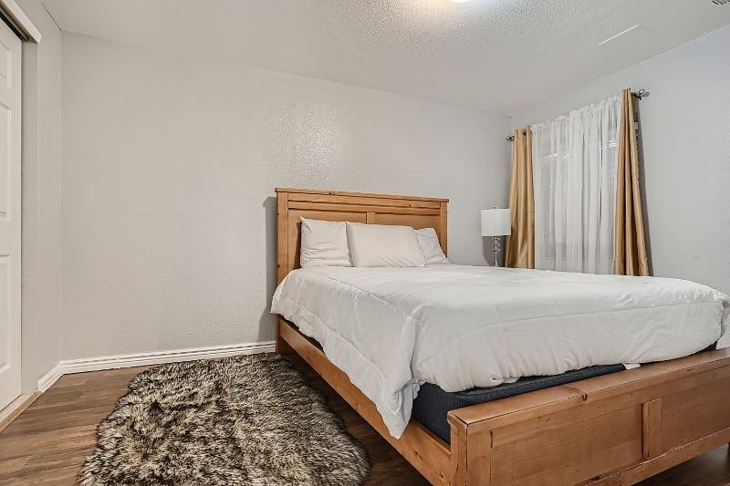 Furnished Finder property 422102_1 photo 23