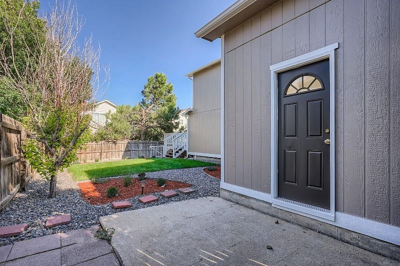Furnished Finder property 422102_1 photo 28