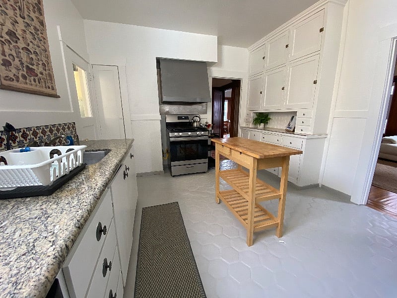 Furnished Finder property 422117_1 photo 10