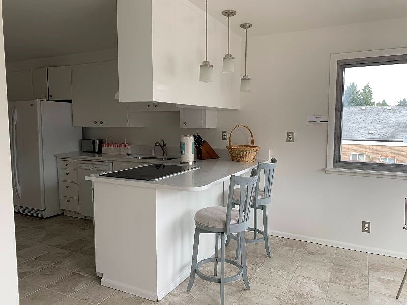 Furnished Finder property 422126_1 photo 8