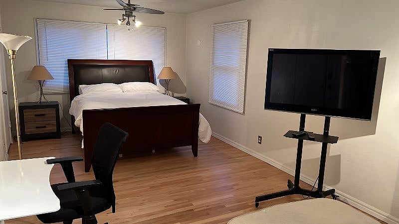 Furnished Finder property 422126_1 photo 15