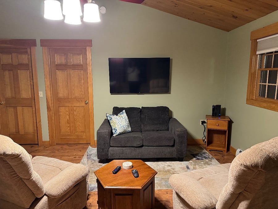 Furnished Finder property 422152_1 photo 8