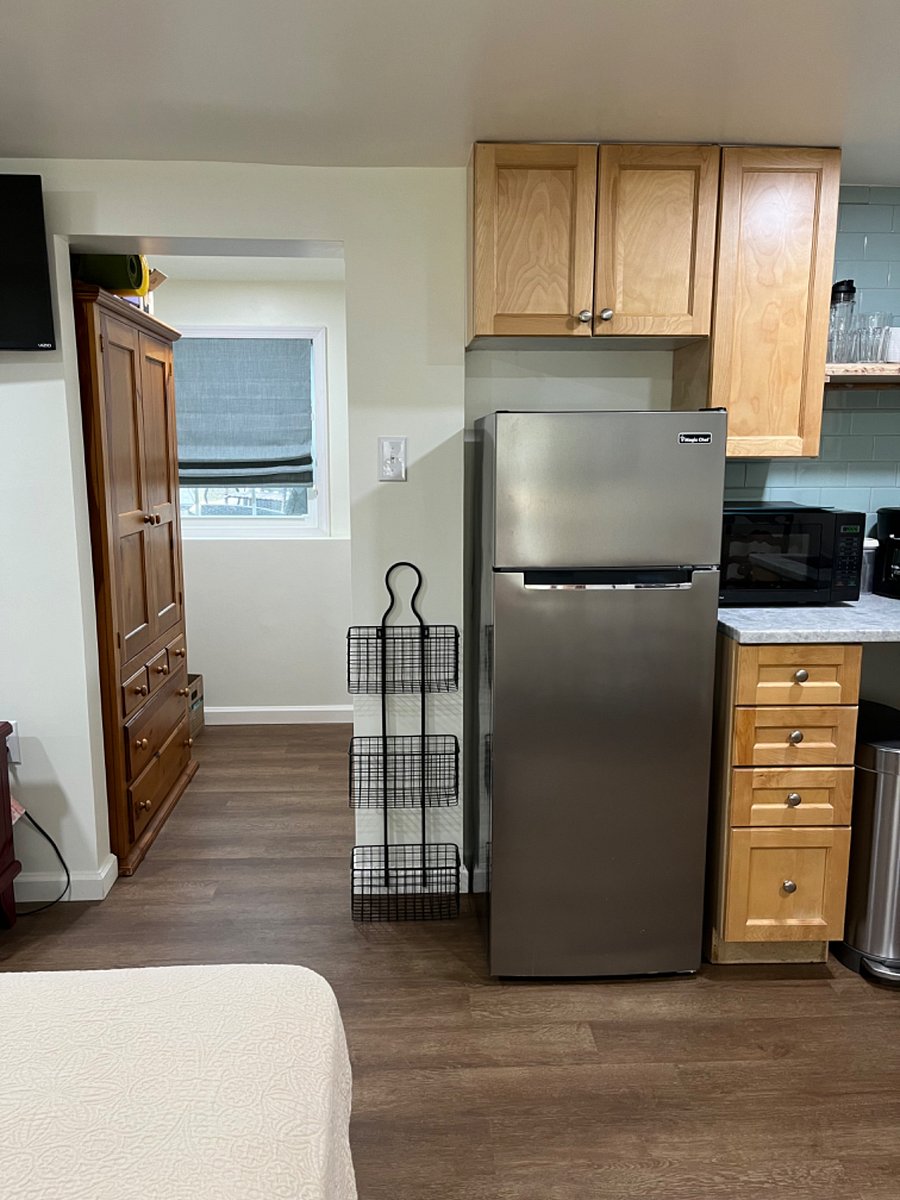 Furnished Finder property 422168_2 photo 3