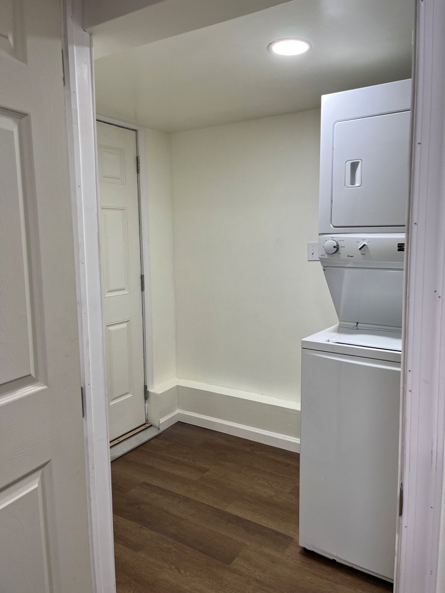 Furnished Finder property 422168_2 photo 9