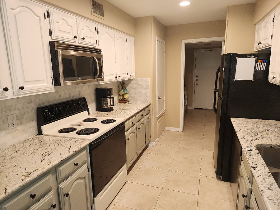 Furnished Finder property 422193_2 photo 7