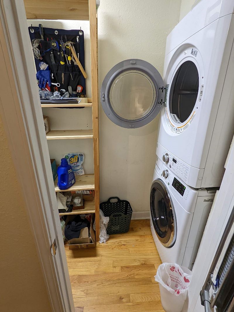 Furnished Finder property 422200_1 photo 11