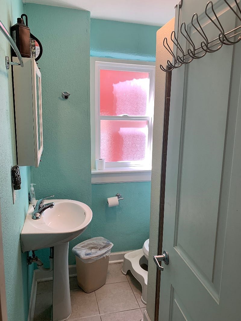 Furnished Finder property 422200_1 photo 7