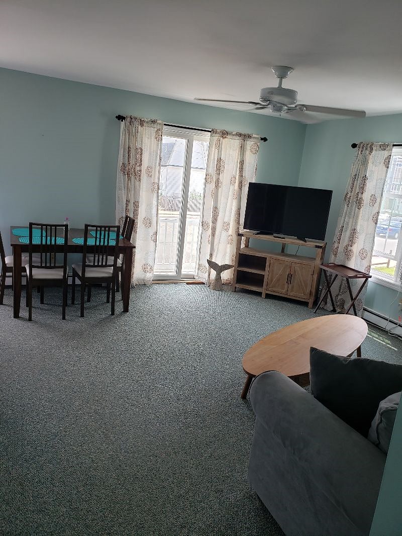 Furnished Finder property 422238_1 photo 3