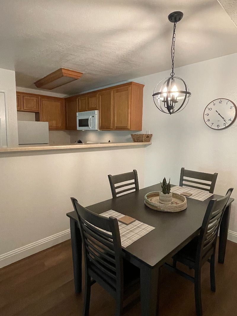 Furnished Finder property 422261_1 photo 7