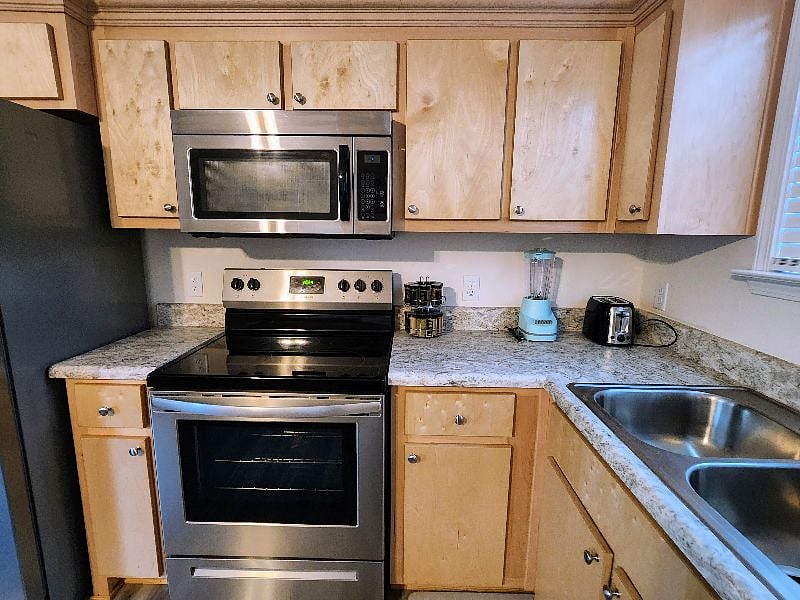 Furnished Finder property 422303_1 photo 11