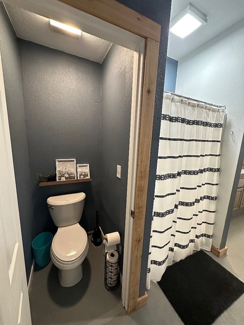 Separated toilet