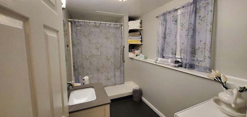 Furnished Finder property 422368_1 photo 10