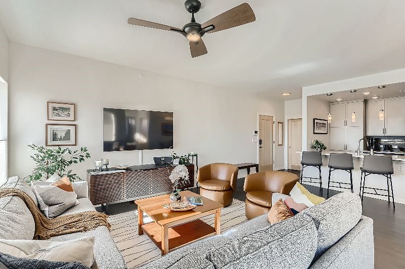 Furnished Finder property 422396_1 photo 3