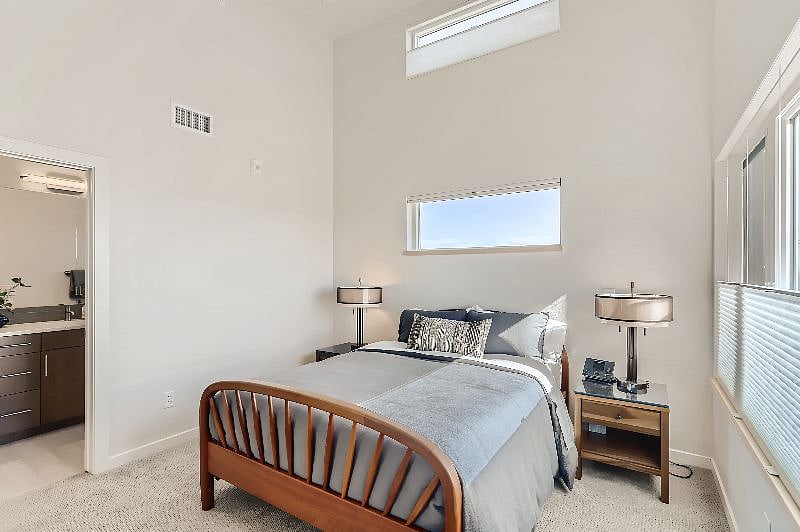 Furnished Finder property 422396_1 photo 6