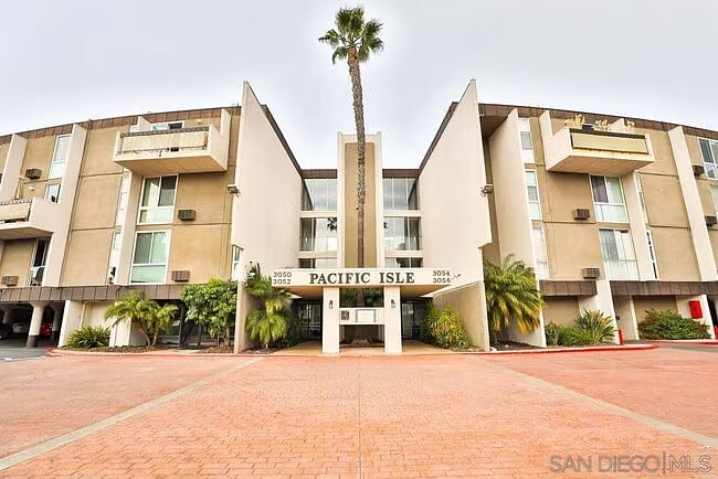 Furnished Finder property 422433_1 photo 13