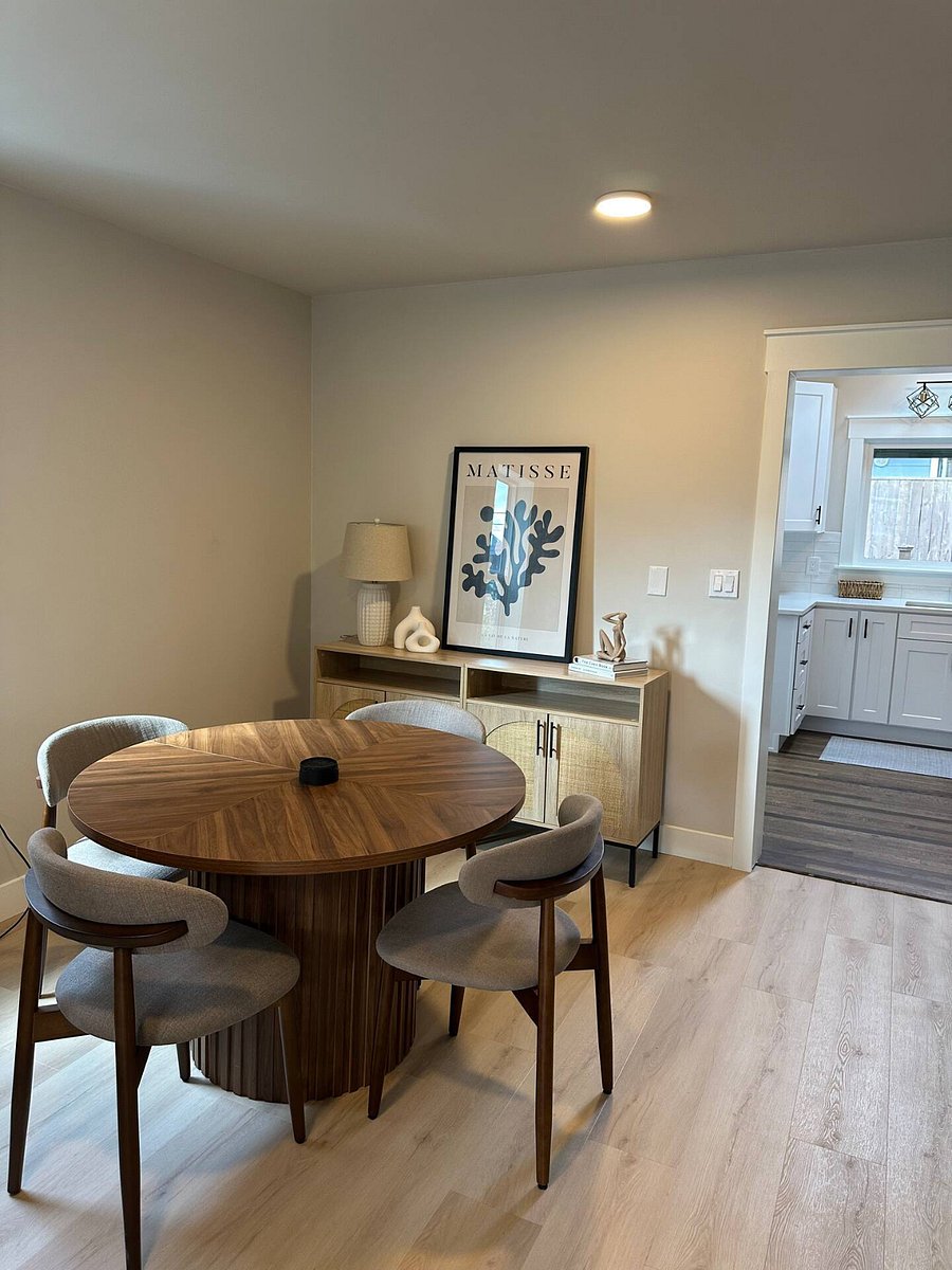 Furnished Finder property 422438_2 photo 8