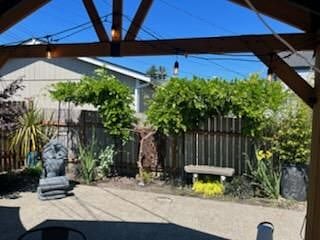 Furnished Finder property 422439_1 photo 10