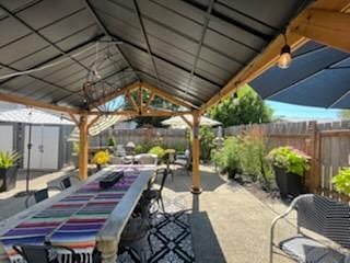 Furnished Finder property 422439_1 photo 13