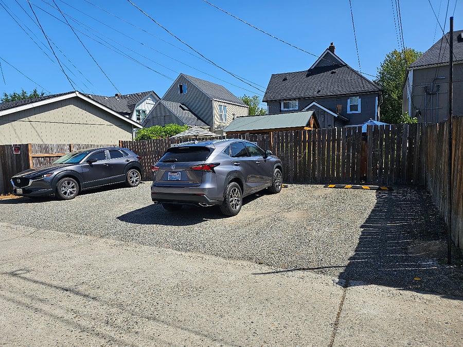 Furnished Finder property 422439_1 photo 17