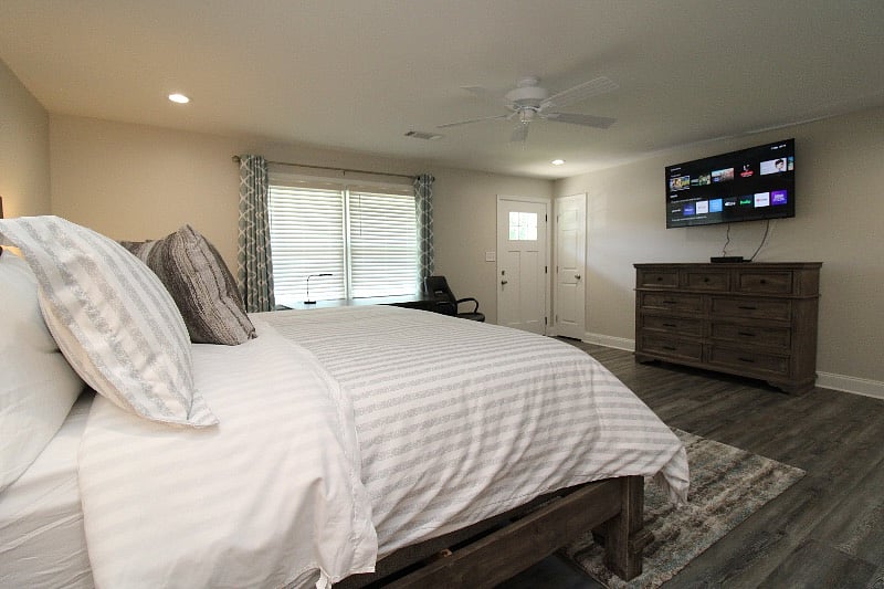 Bonus Master Bedroom with 55" Samsung Smart TV. Bedroom suite has separate entry from the driveway