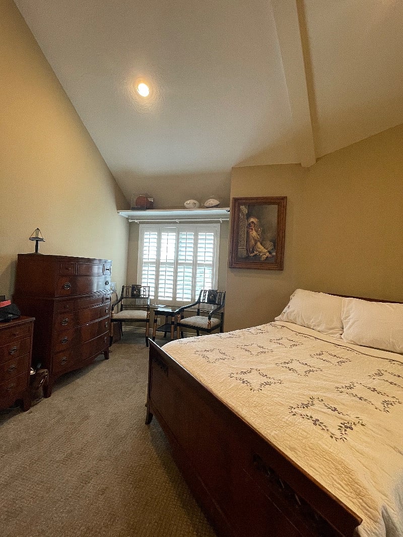 Second bedroom 