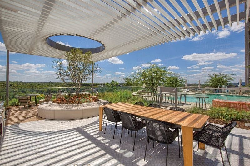 Furnished Finder property 422482_1 photo 4