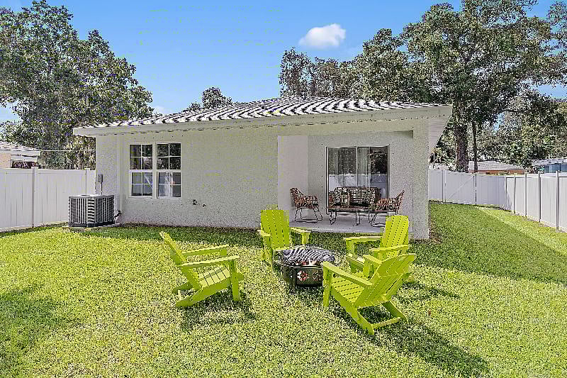Furnished Finder property 422492_1 photo 9