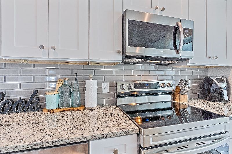 Furnished Finder property 422492_1 photo 24