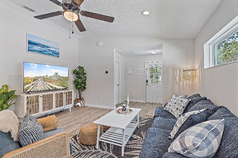 Furnished Finder property 422492_1 photo 27