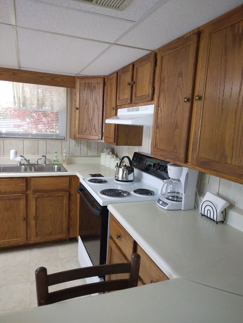 Furnished Finder property 422494_1 photo 8