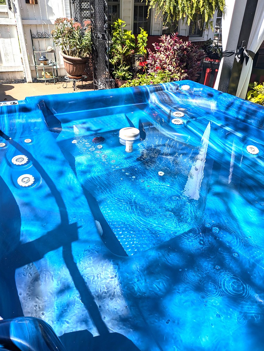 Hot tub on property available for your use!