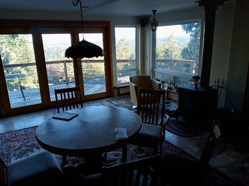 Furnished Finder property 422511_1 photo 3