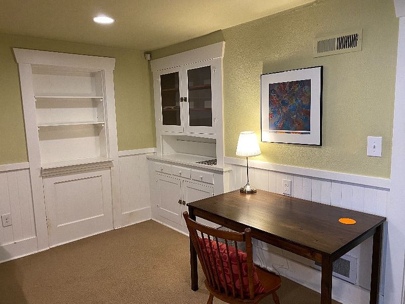 Furnished Finder property 422556_1 photo 4