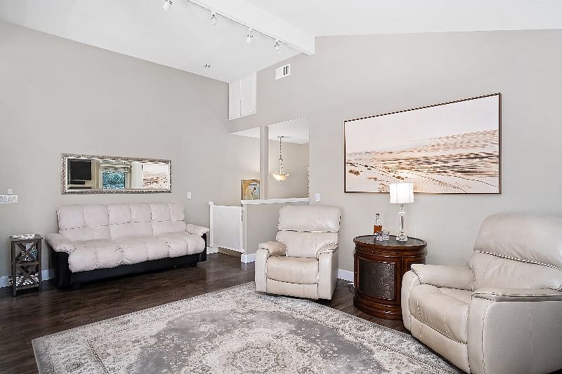 Furnished Finder property 422558_1 photo 11