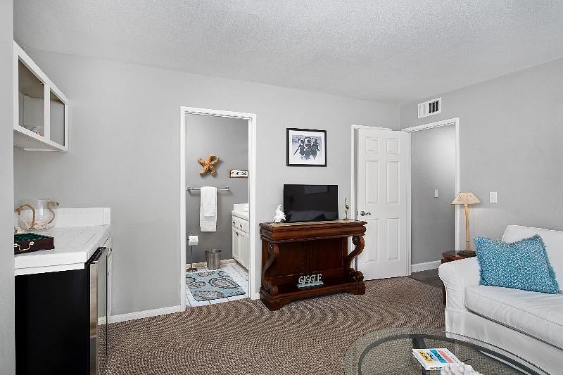 Furnished Finder property 422558_1 photo 22