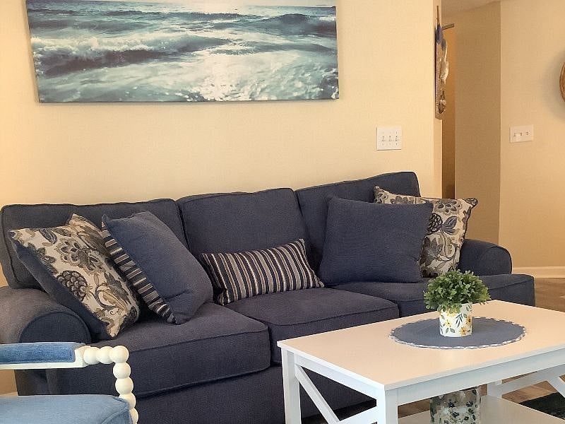 Furnished Finder property 422560_1 photo 6