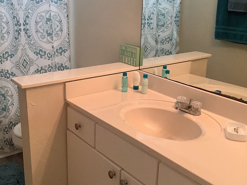 Furnished Finder property 422560_1 photo 9
