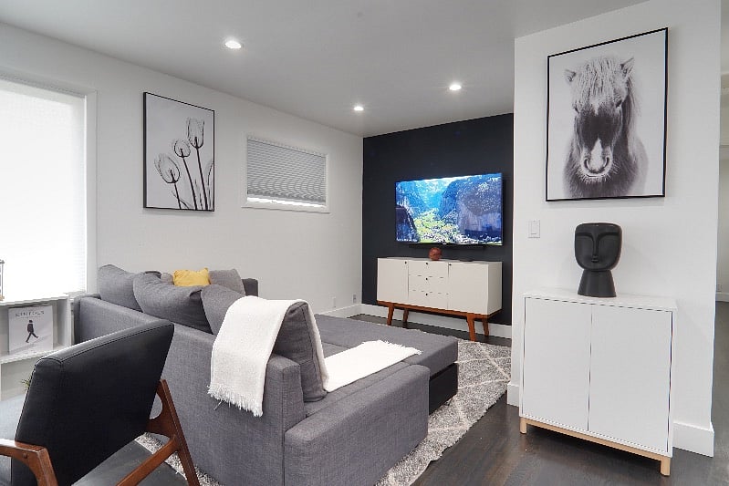 Furnished Finder property 422582_1 photo 3
