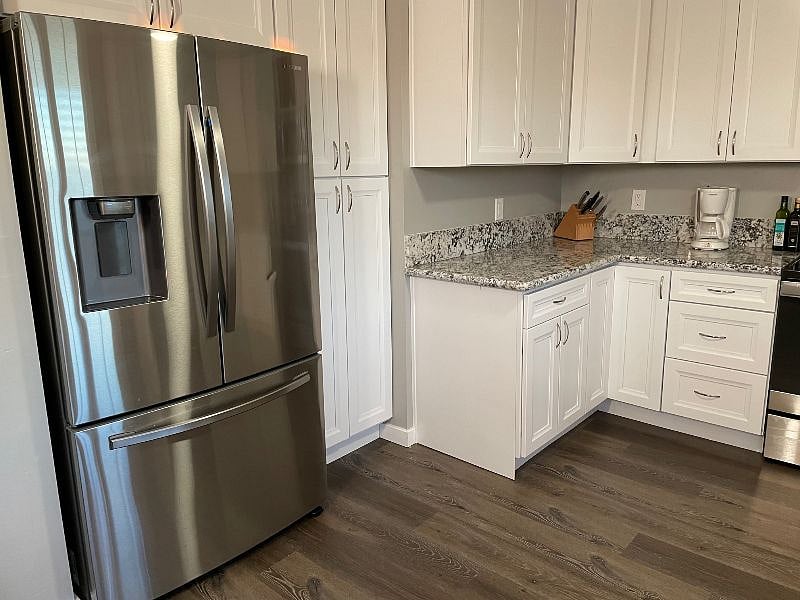 Furnished Finder property 422586_1 photo 8