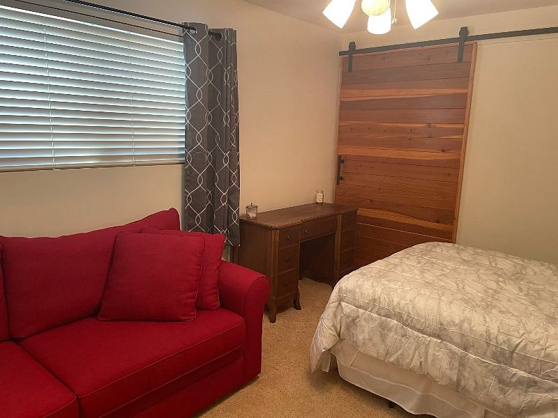 Furnished Finder property 422586_1 photo 12