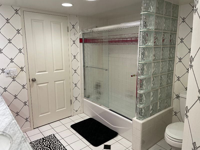 Furnished Finder property 422586_1 photo 14