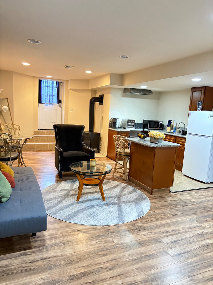 Furnished Finder property 422589_1 photo 5