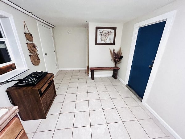 Furnished Finder property 422612_1 photo 9