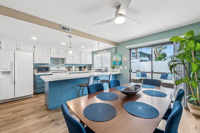 Furnished Finder property 422613_1 photo 12