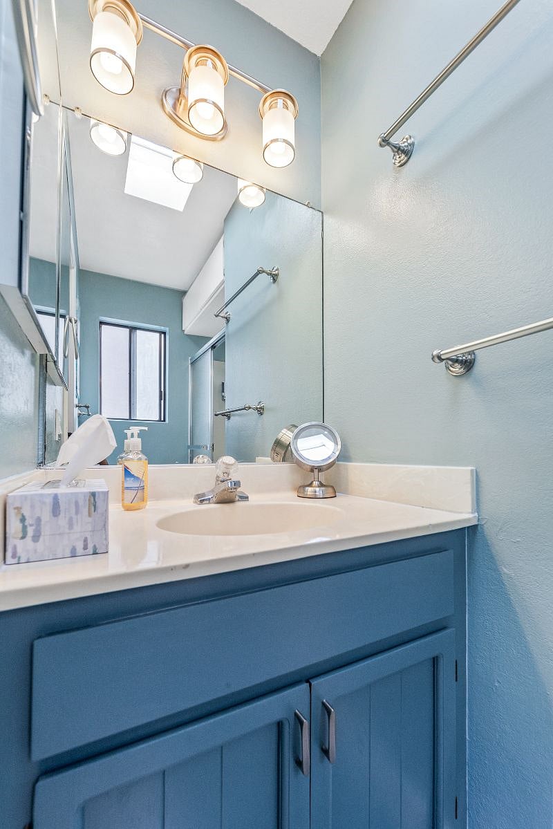 Furnished Finder property 422613_1 photo 24