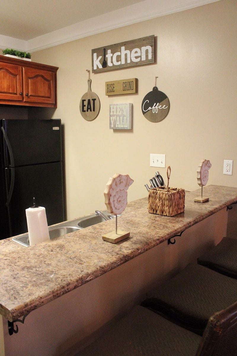 Furnished Finder property 422619_1 photo 6