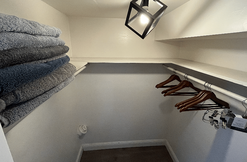 Furnished Finder property 422632_1 photo 35