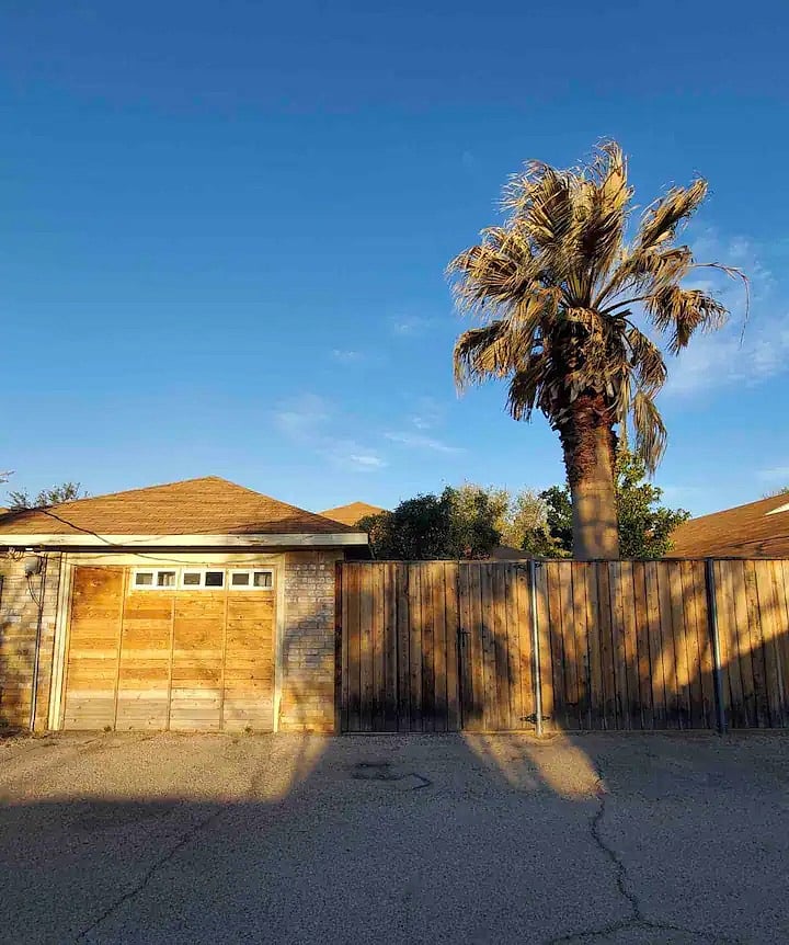Furnished Finder property 422648_1 photo 12